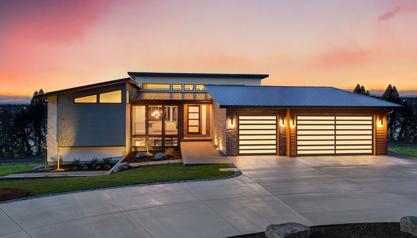Modern residential garage doors on a Southlake style home